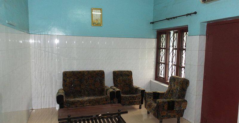 A M Tourist Home, Malappuram 4